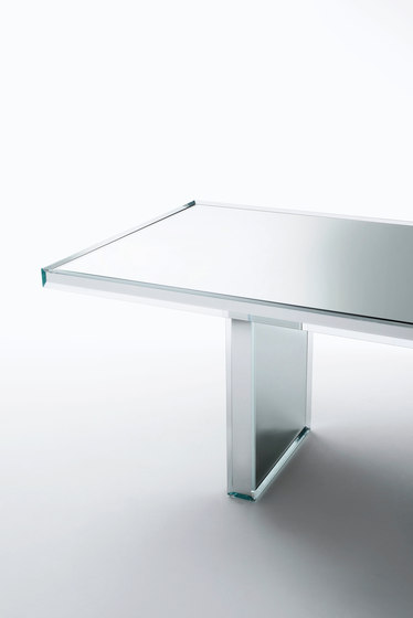 Prism Mirror Table | Mesas comedor | Glas Italia