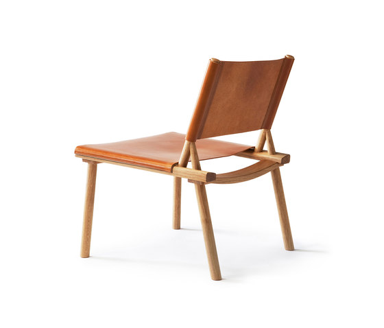 12 Designs For Nature | December Chair, oak-cognac leather | Fauteuils | Nikari