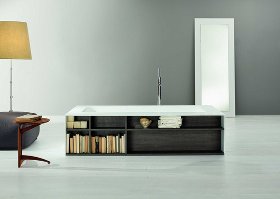 KellyBook | Bathtubs | Mastella Design