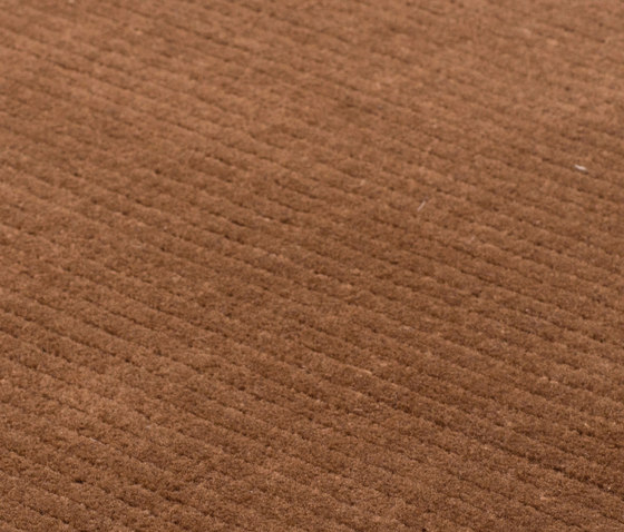 Suite STHLM Wool brown | Tapis / Tapis de designers | kymo
