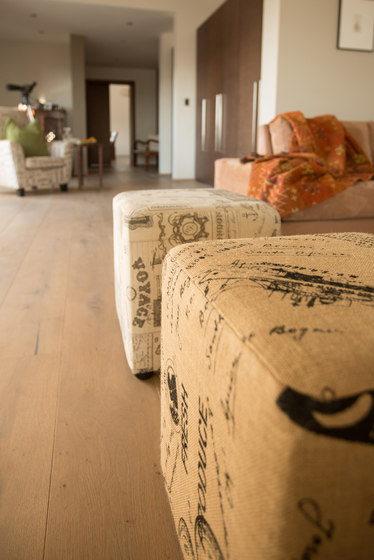 OAK Country brushed | natural and white oil | Planchers bois | mafi