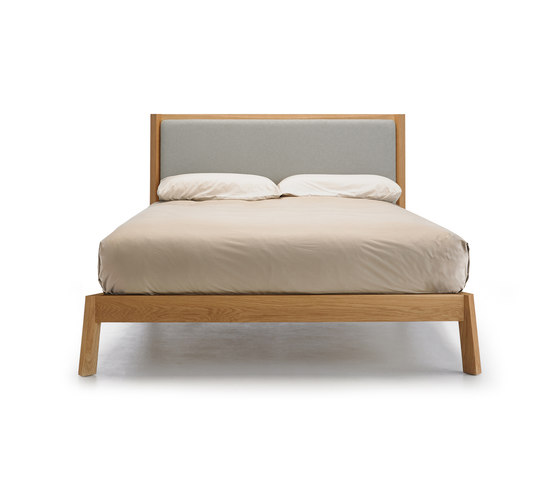 Breda Bed | Beds | Punt Mobles