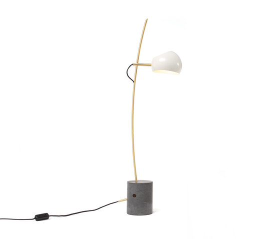 Fenta Desk Lamp No 121 | Lámparas de sobremesa | David Weeks Studio