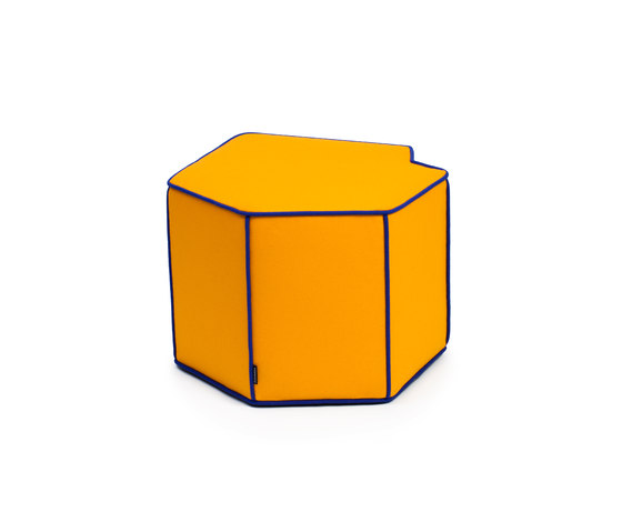 Cuzco pouf shape 4 | Pouf | ZUZUNAGA