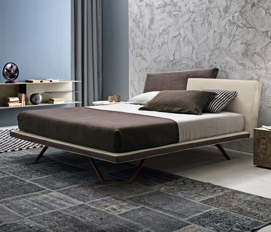 Meeting_a Bed | Beds | Presotto