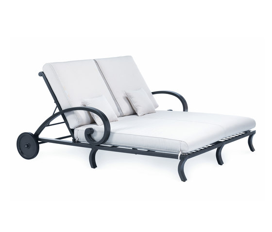 Centurian Double Lounger | Sun loungers | Oxley’s Furniture