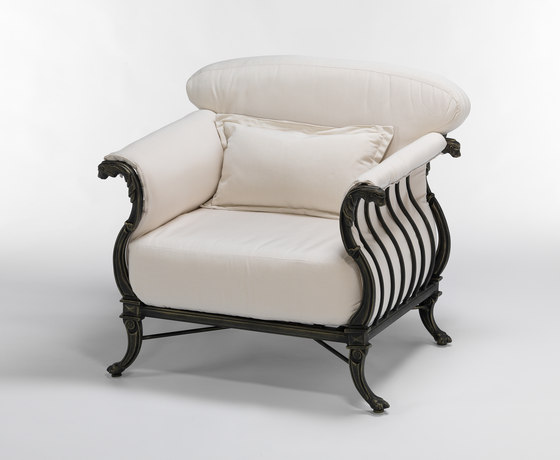 Luxor Lounge Chair | Sessel | Oxley’s Furniture