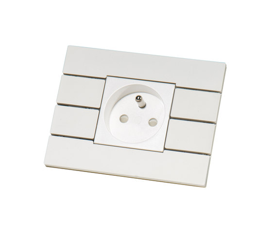 Piano by Lithoss | uni colour socket RAL9010 | Schuko-Stecker | Lithoss