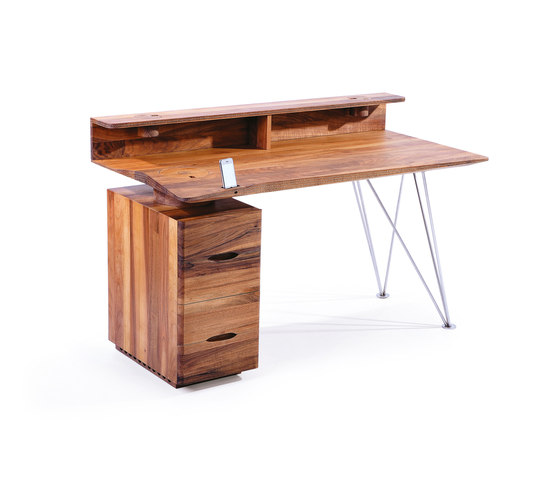 iWave Desk | Desks | Zanat