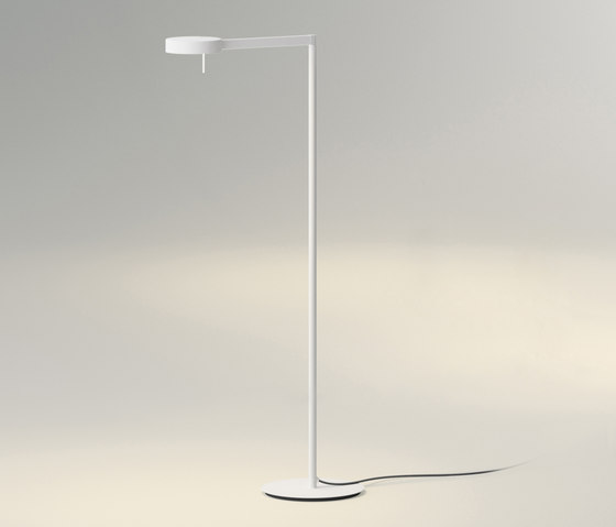 Swing 0516 Floor lamp | Free-standing lights | Vibia
