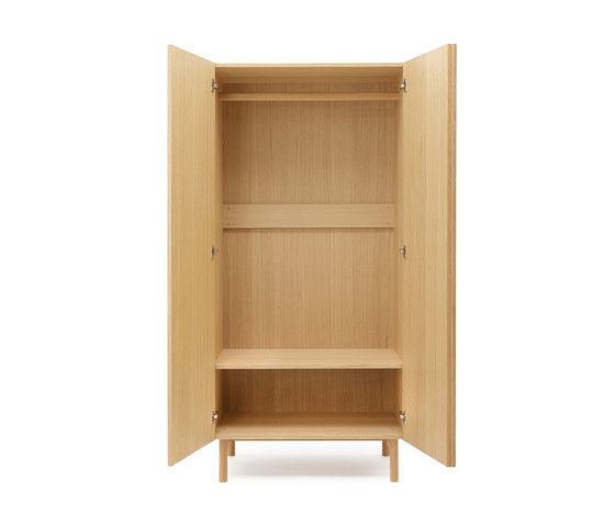 Wardrobe 01 | Cabinets | Bautier