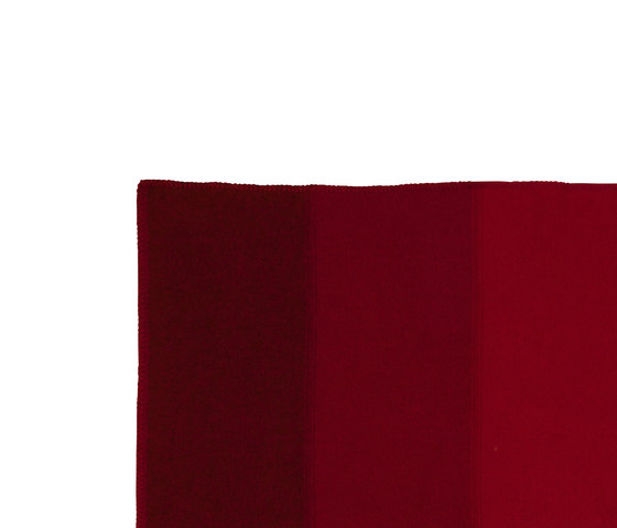 Tint Throw Blanket Red | Mantas | Normann Copenhagen