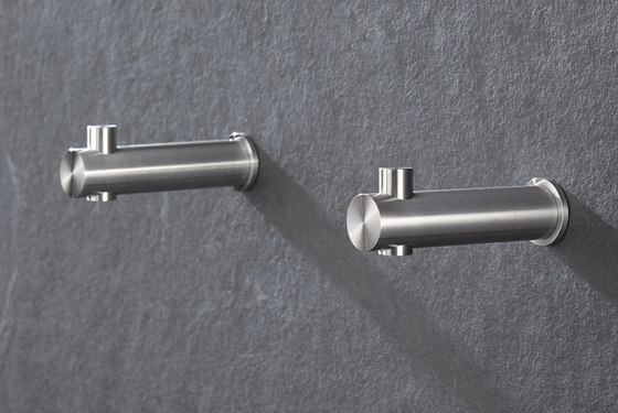 Robusto gancho de pared, longitud 8,3 cm | Estanterías toallas | PHOS Design
