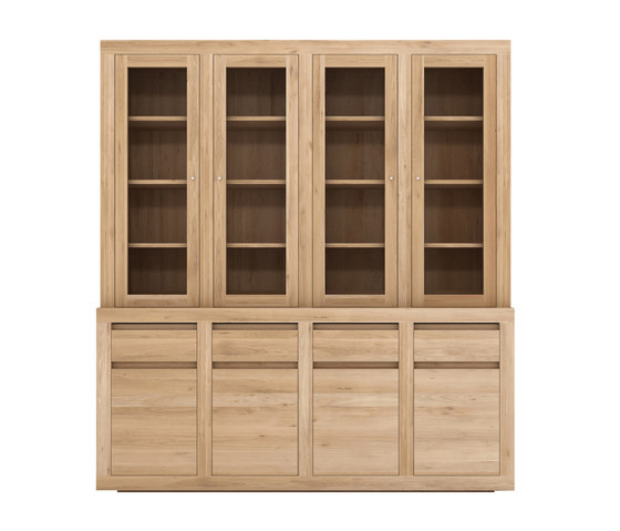 Oak Flat cupboard | Display cabinets | Ethnicraft