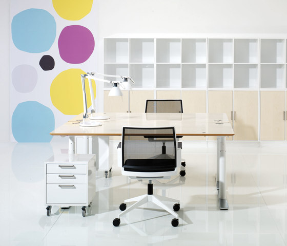 X12 Desk | Contract tables | Holmris B8