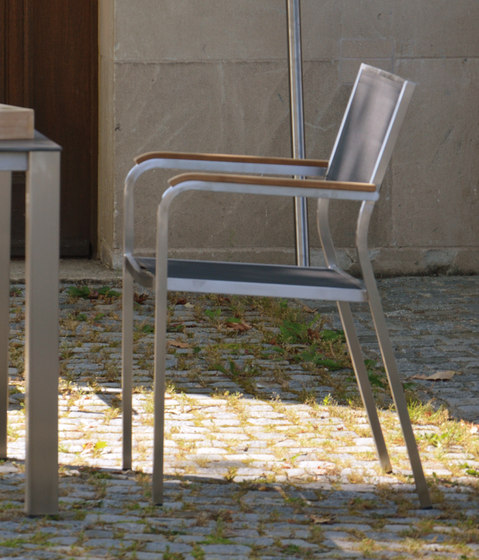 Lux stackable armchair | Chairs | jankurtz
