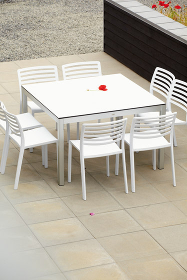 Quadrat table | Dining tables | jankurtz