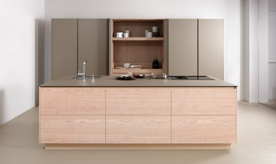 Serie 45 | Bleached elm | Island kitchens | dica