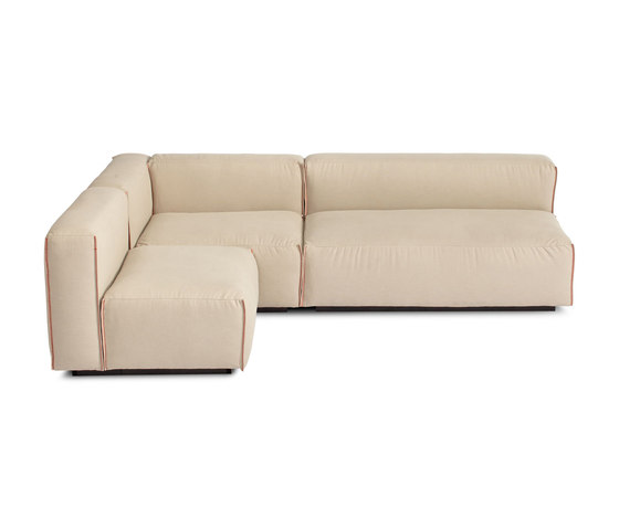 Cleon Medium Sectional Sofa | Canapés | Blu Dot