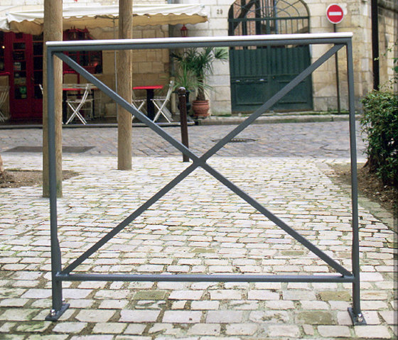 Basic barrier | Geländer / Absperrungen | Concept Urbain