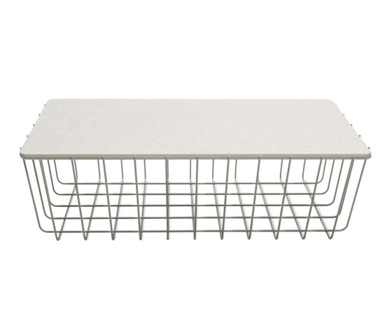 Scamp Large Table | Mesas de centro | Blu Dot