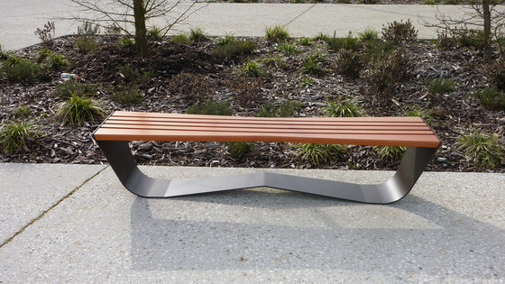 Karma backless bench | Benches | Concept Urbain