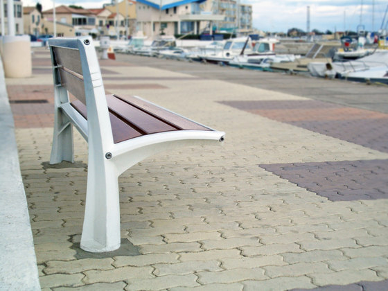 Vesta wooden bench | Panche | Concept Urbain