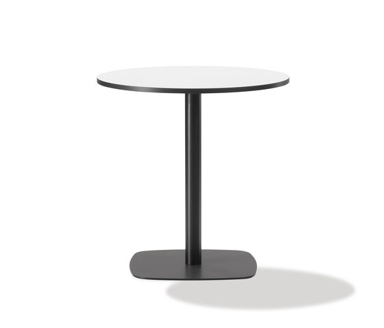 Sola | Tables de bistrot | Fredericia Furniture