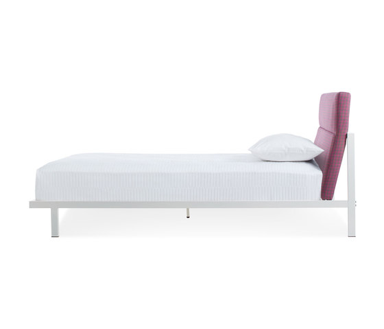 Station Queen Bed | Letti | Blu Dot
