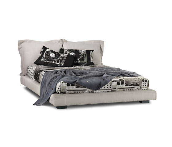 Nebula Five | Beds | Diesel with Moroso
