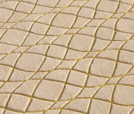 Strange Gold | Tapis / Tapis de designers | Nuzrat Carpet Emporium