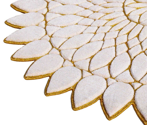 Wreath Lurex | Formatteppiche | Nuzrat Carpet Emporium