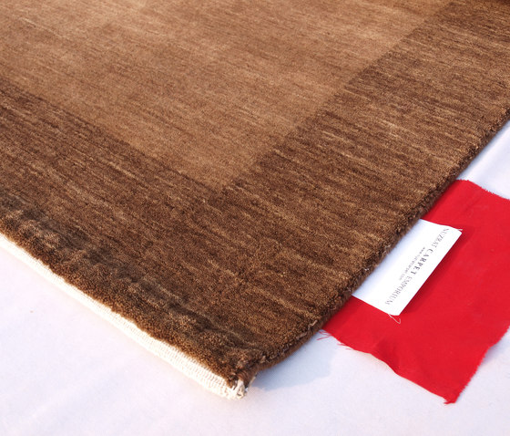 KH 55 | Tapis / Tapis de designers | Nuzrat Carpet Emporium