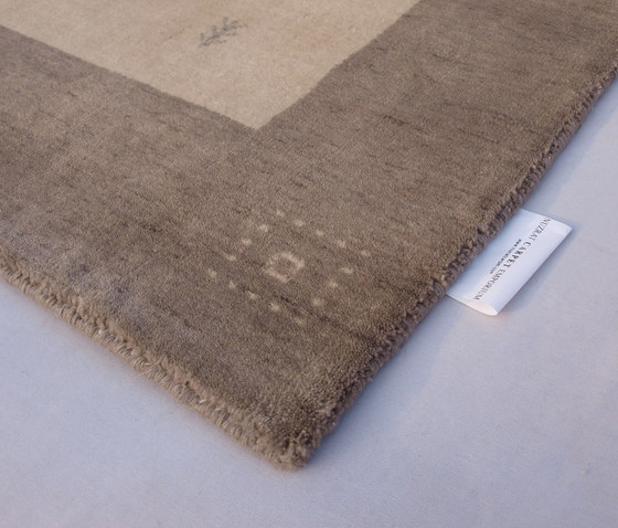 KH 62 | Tapis / Tapis de designers | Nuzrat Carpet Emporium