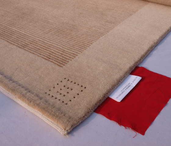 KH 64 | Tapis / Tapis de designers | Nuzrat Carpet Emporium