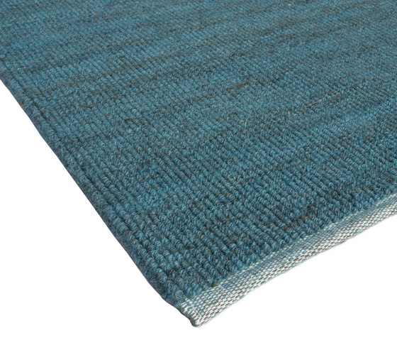 T 07 | Formatteppiche | Nuzrat Carpet Emporium