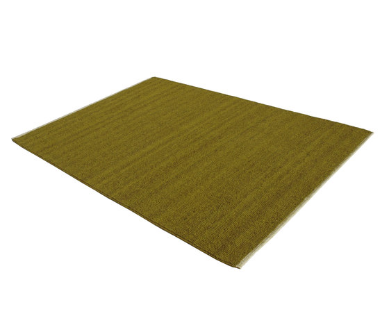 T 18 | Formatteppiche | Nuzrat Carpet Emporium