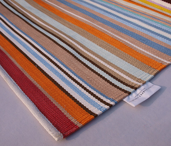 33 | Tapis / Tapis de designers | Nuzrat Carpet Emporium