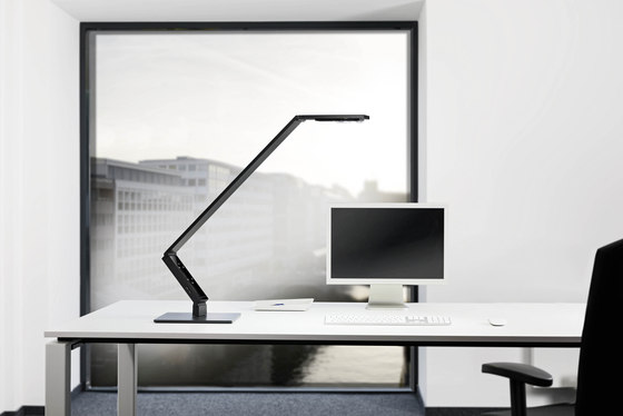 TABLE PRO LINEAR black | Table lights | LUCTRA