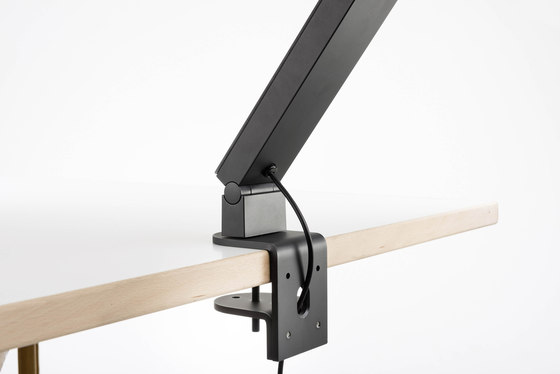 TABLE PRO RADIAL black | Table lights | LUCTRA