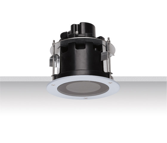Guardian | Outdoor recessed ceiling lights | Linea Light Group