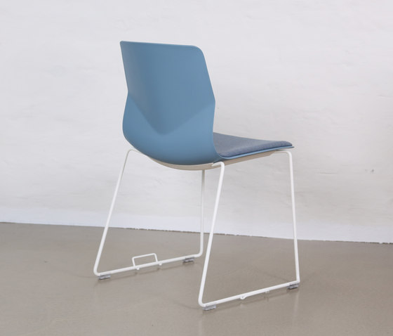 Four Sure 88 | Chairs | Four Design