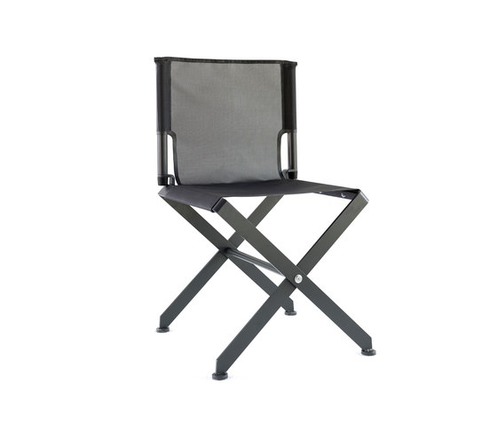 Zephir folding chair | Sillas | Matière Grise