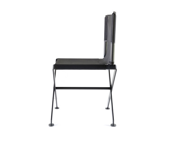 Zephir folding chair | Sillas | Matière Grise