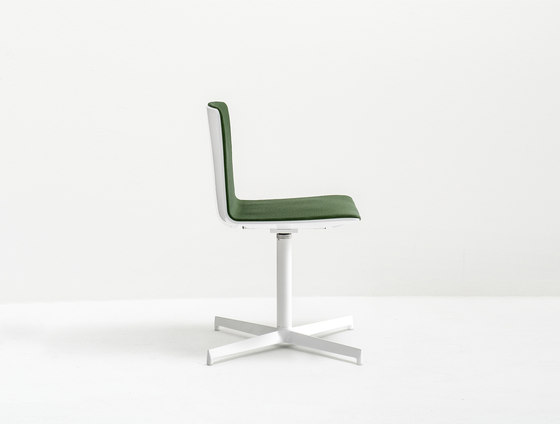 Noa 727/2 | Chairs | PEDRALI