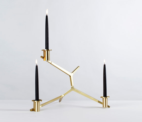 Agnes candelabra table 3 candles brass | Bougeoirs | Roll & Hill