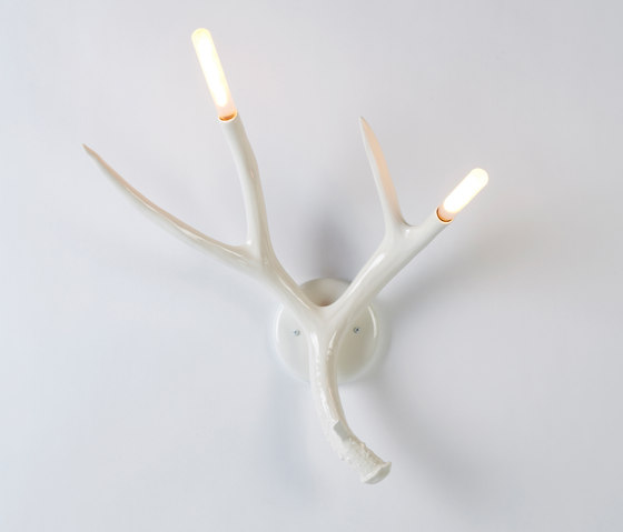 Superordinate Antler Sconce (White) | Appliques murales | Roll & Hill