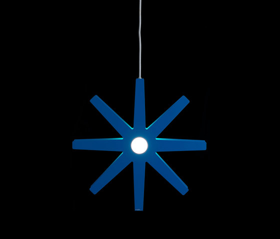 Fling 33 pendant small blue | Lámparas de suspensión | Bsweden
