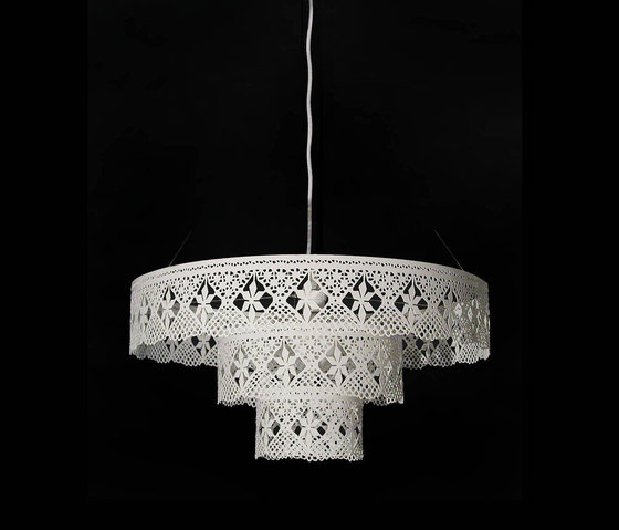 Gladys Chandelier white steel | Lámparas de suspensión | Bsweden
