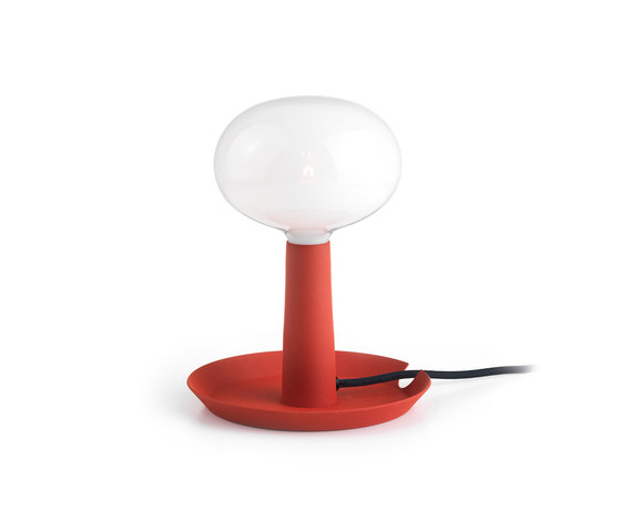 Tray T red | Luminaires de table | Bsweden